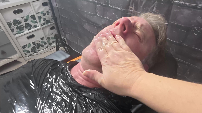 The Izars: Paní Izar dělá Dexter část 3