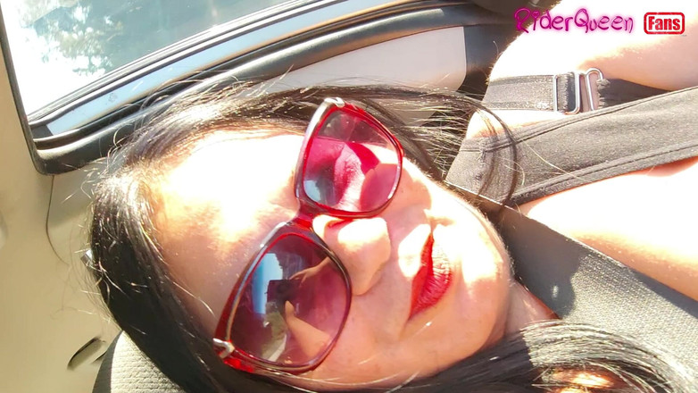 Riderqueen: Video cho người hâm mộ