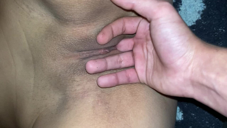 Arabic salma: Bạn tôi đã phá hủy tôi và cho tôi khoái cảm...