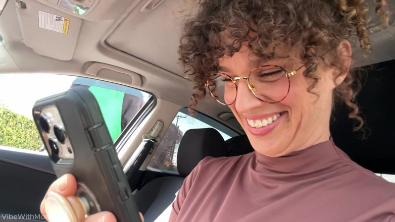 VibeWithMommy: Curly Haired Queen Picks up Coffee Boy