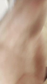 Begleitet mich in meine haarschnittroutine und dann zeigen sie mit meinem riesigen schwanz