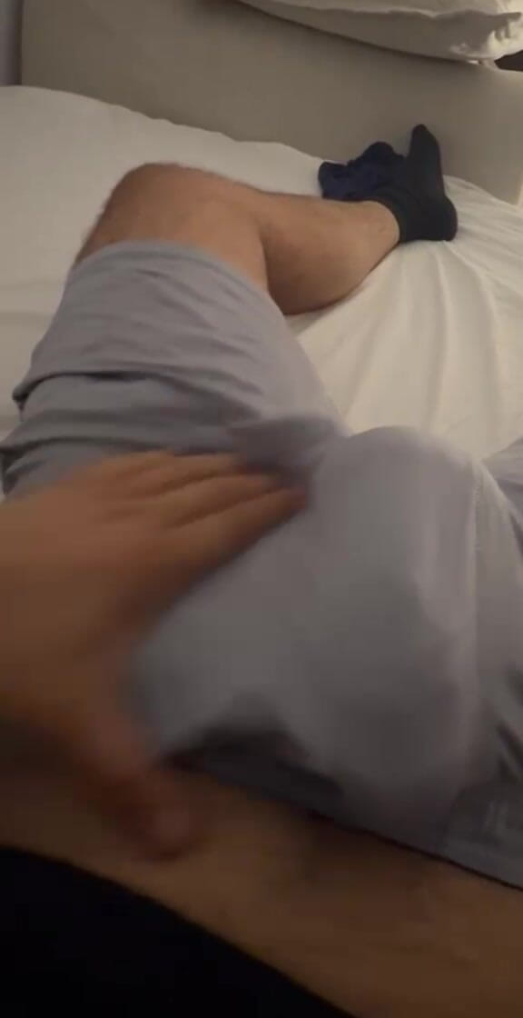 Xlarabfr: Big Arab Bulge