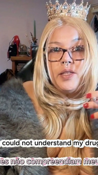 Diamonds on My Lips Bunda Fatal in Your Face - Come Chainsmoke with the BBW Brazilian MILF Goddess