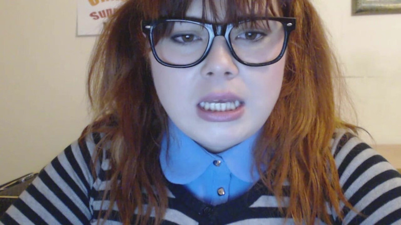 Roxanne Miller: Ảo tưởng mở rộng vú - tại nơi làm việc