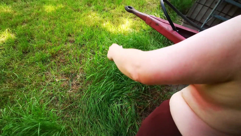 Bouncy Tits Action: Tit training day 4 - complete movie