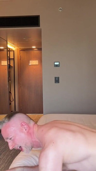 Preñada bareback y facial