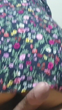 Suara dan aksi nakal yang bikin aku sange berat untuk sama suamiku