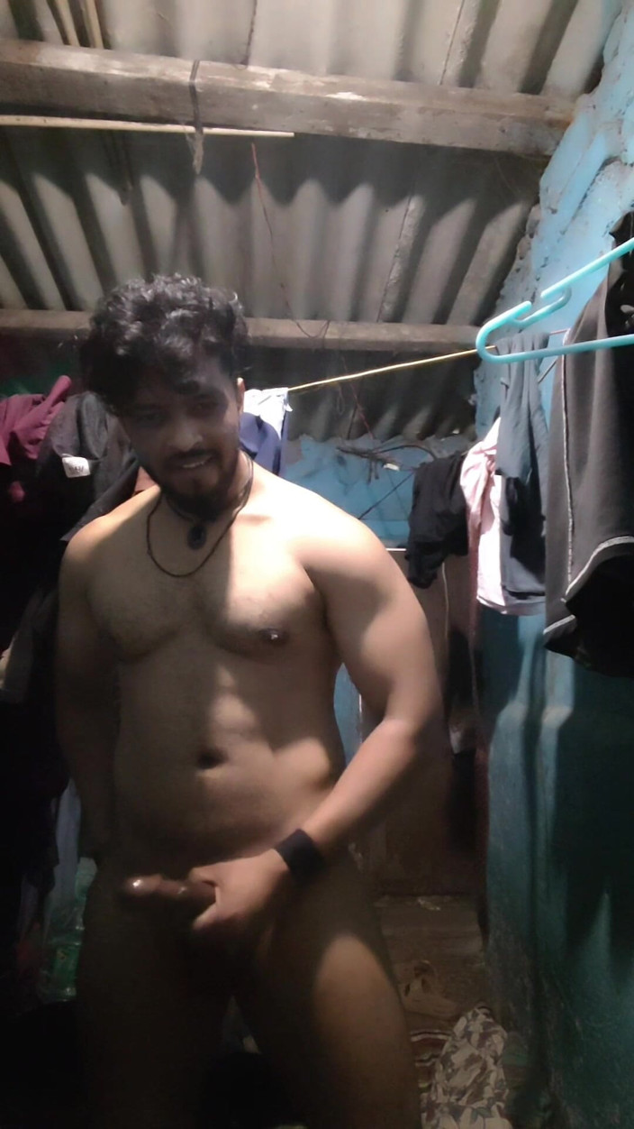 Mastkalandar: Indiana hunk solo mastrubution