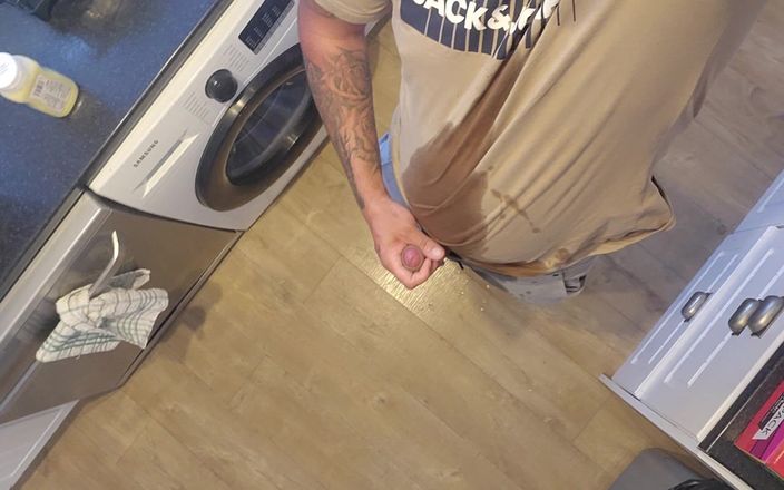 Garywhore: Pisswhore