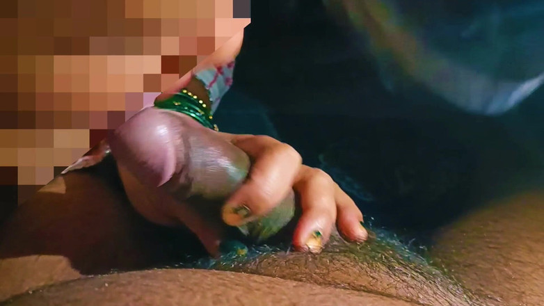 Catchybusty: Desi ncr bhabhiji will, dass er mit ihrer kurvigen molligen...