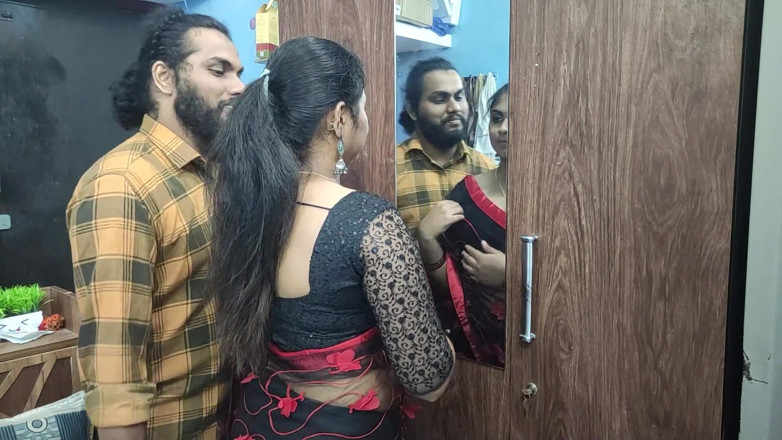 Vaigavarun45: Mallu-koppel hete neukpartij in Saree, Saree verwijderen en hete neukpartij,...