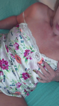 継母のパンティが次々と消えてしまう!キンバー・リー - AITSF251206