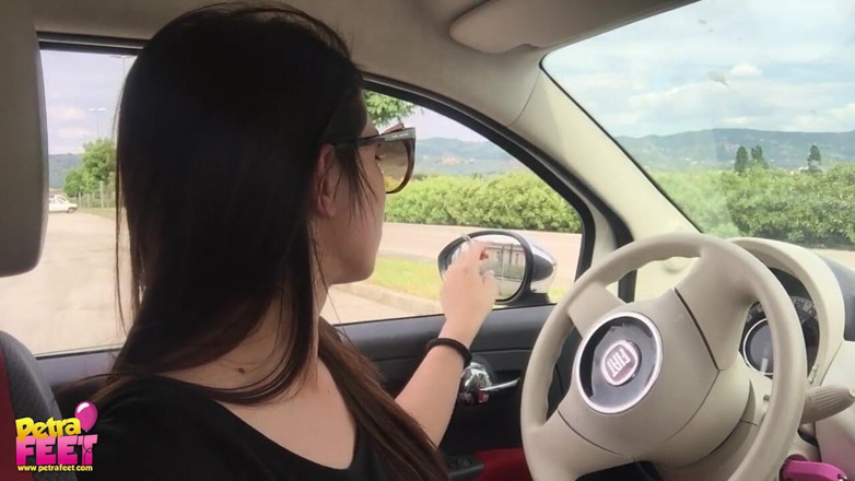 Smokin Fetish: Smoking in the car with hot teen