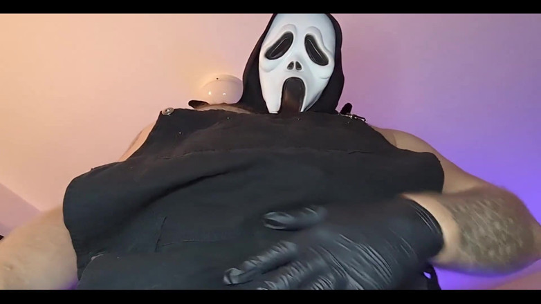 WolfgangWhite: 第一人称视角：蒙面恶霸喂你高潮