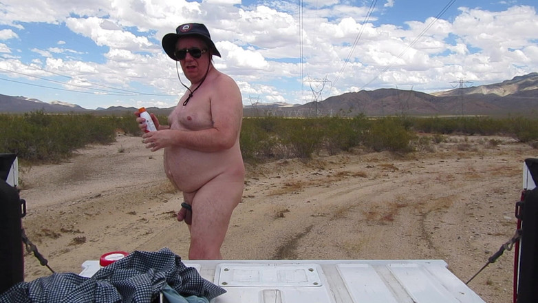 The porky pervert: Desert Hike Jerkoff 5
