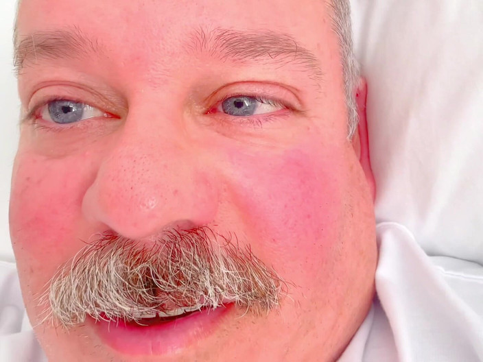Hand-Free-Daddy-Chub: 20-хвилинна добірка: великий живіт у старомодних білих трусах