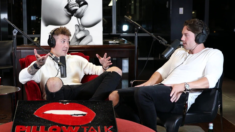 Pillow Talk: Greg O'gallagher is weer terug met wat huwelijksbegeleiding voor de...