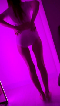 Cute Pants Show: I Przybył do Kanady zrobić cum show dla przypadkowego człowieka, który odblokuje moje dziewictwo
