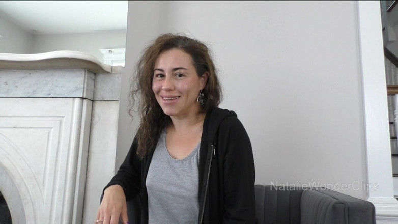 Natalie Wonder: О, сладкая, этот сладкий голос получает меня каждый раз