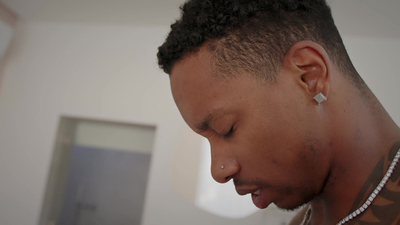 Rauls Bud: Quattro Cazzi Mostruosi Penetrano Clea Gaultier Squirt Gangbang