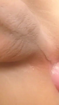 Sát mého velkého čůráka, mladá sexy paní... Ošukám tvůj těsný mokrý zadek a vystříkám se do tvé krásné tváře!! Díl 45