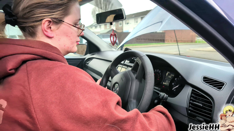 JessieHH: Aiuto, la mia macchina non parte!