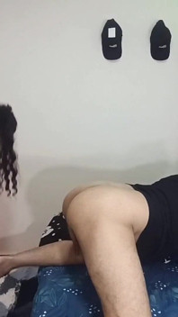 La sposa ama scopare sensualmente il culo del suo ragazzo con un'imbracatura #856 Pegging e rimming