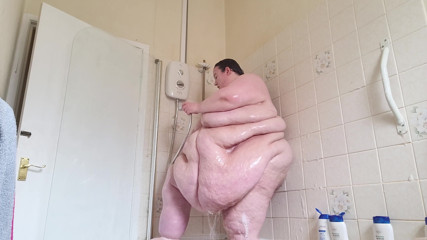SSBBWLadyBrads: shower jiggles and washing pt 3