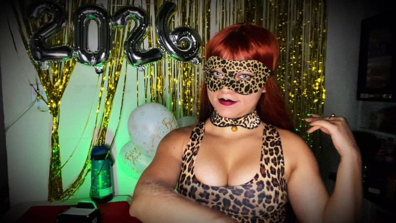 Goddess Li: Felina Popping své novoroční balónky! (4k)