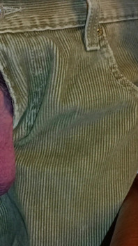 Büyük sünnetsiz yarak okşuyor, mastürbasyon yapıyor, azdırıyor, iş yerinde kordon takarak boşalıyor - rockard daddy
