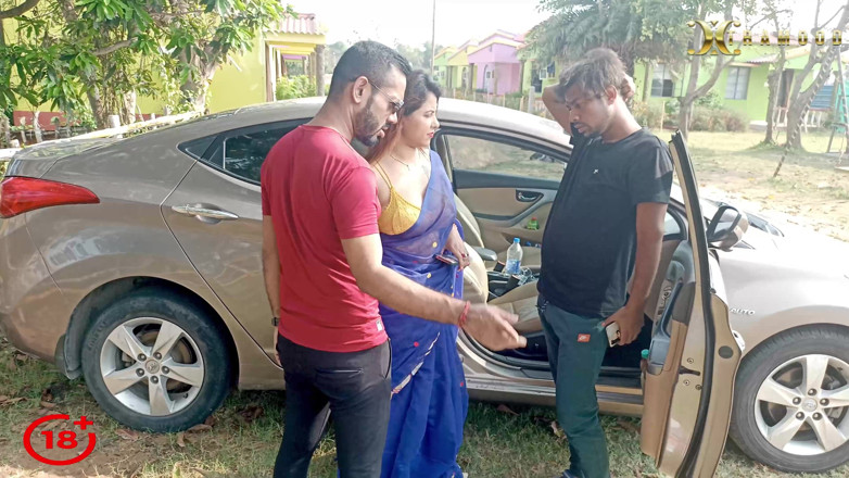 Xtramood: Awek desi Tina dikongkek zakar besar pemandunya