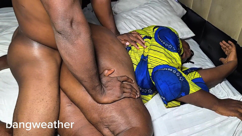 Bangweather: Bum bum lớn bị đụ