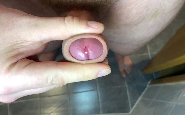 Lucas Nathan King: Extrémní detailní výstřik
