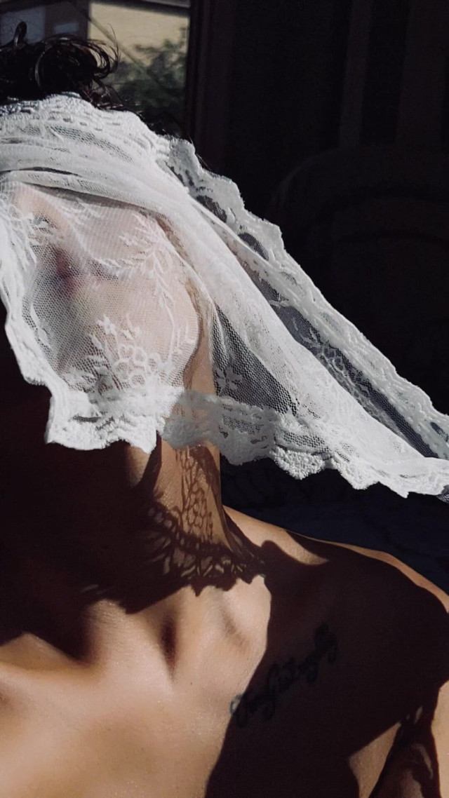 Feminine and Delicate Lace (Artesensual)