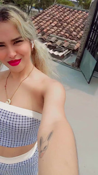 Khoe vú của tôi
