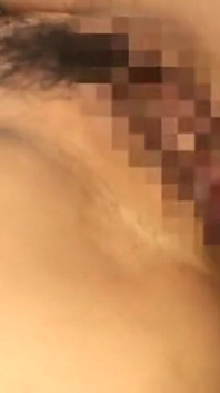 穿着诱人的性感内衣的优雅已婚美女在浪漫的遭遇中拥抱她们的秘密欲望 -pt.5