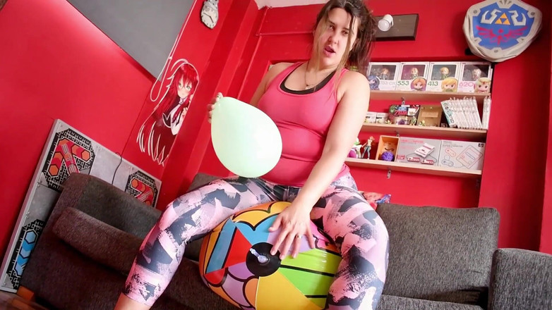 Bunny Looner: Taytlı plaj topuna bin ve söndür - bunny looner