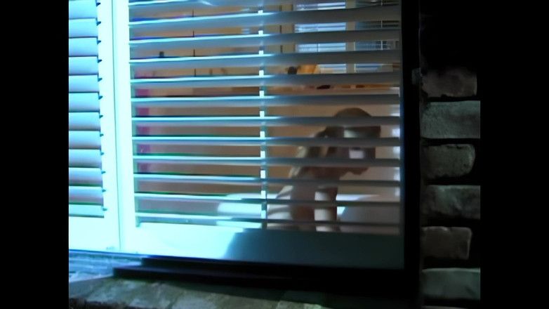 Blitzporn: Melody Love: Sensual, Buceta Jovem Perfeita, Fodida Com força