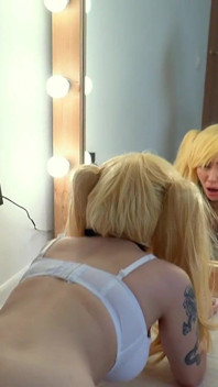 Naruto Femversion strapon sexo