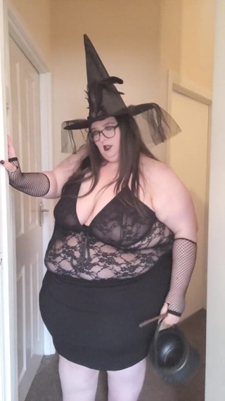 SSBBWLadyBrads: Gruba ssbbw bully czarownica