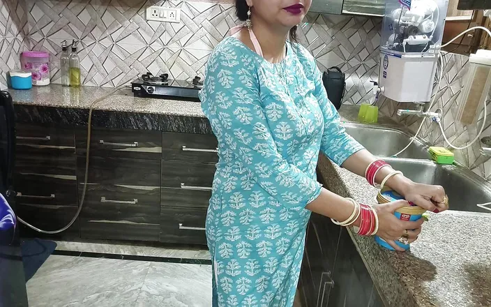 Saarabhabhi6: Neighbour's Boy Had Sexy Talks with Saarabhabhi to Seduce Her...