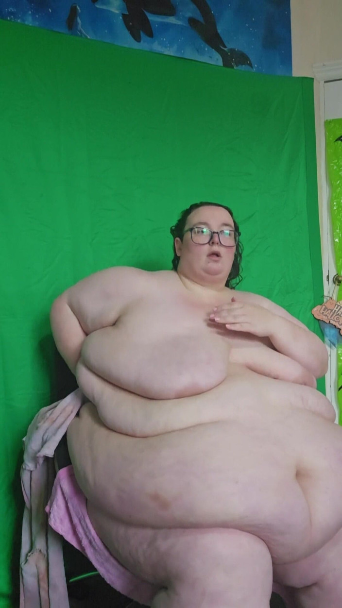 SSBBWLadyBrads: SSBBW sau khi tắm mát-xa gợi cảm