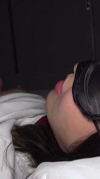 H-cup ที่ต้องการผู้ชายใหม่ทุกวัน, ชุดสปอร์ตแต่งตัว การหลั่งทางช่องคลอด - Haruna