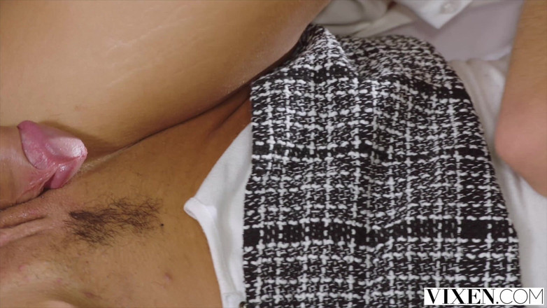 Vixen: Vixen evli erkekleri seviyor