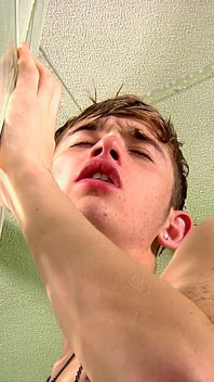 City Twink miluje tlustého ptáka