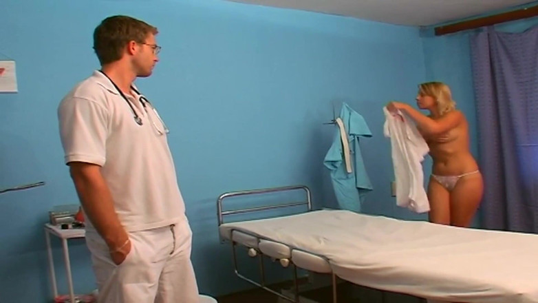 Gazongas: Teen blonde used by her doctor