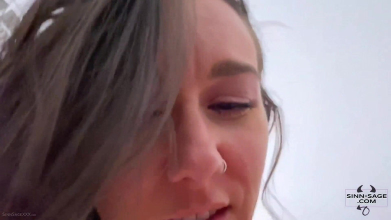 Sinn Sage: Sinn Sage ile dolup taştı