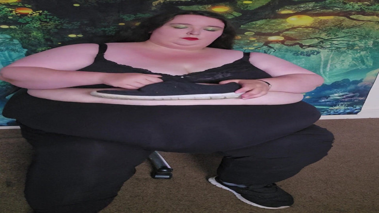 SSBBWLadyBrads: SSBBWが服を着る
