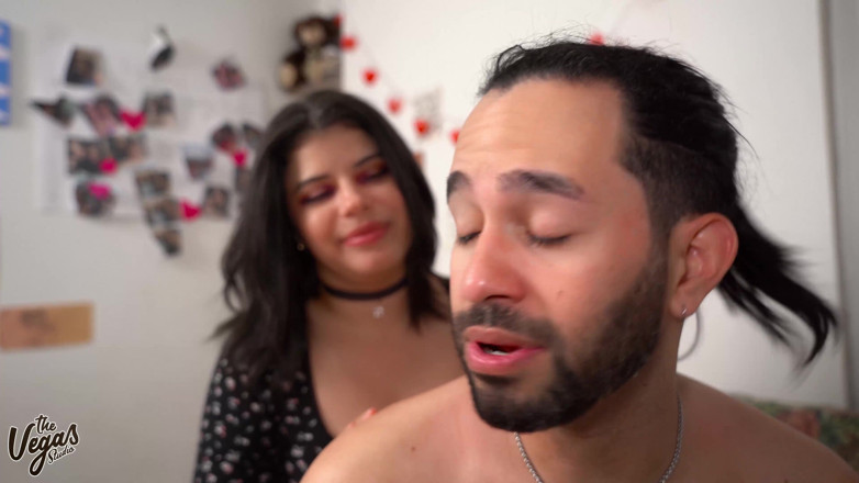 Selena Vega: Ik heb mijn man misleid om een trio te hebben...
