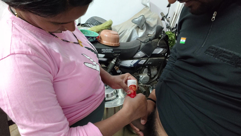 Premi pooja: Meia-irmã e grande meio-irmão quente sexo - Indiana quente peituda bhabhi...
